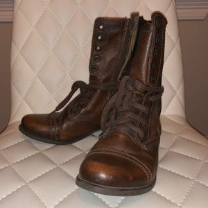 Steve Madden boots
